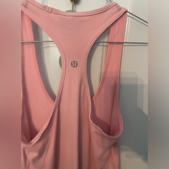 Lululemon light pink racerback top perfect condition size small - Picture 2 of 5